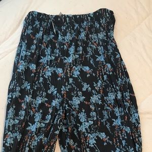 NWT ASOS Flowy cropped pants